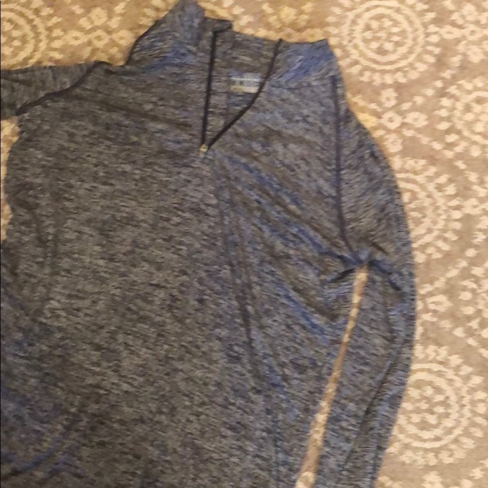 Men’s under armour half zip long sleeve navy/ gray
